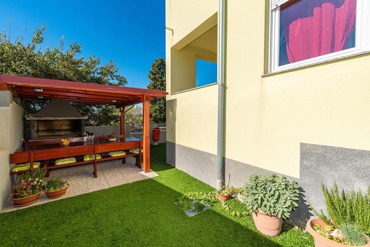 Antonio Apartments Sukosan 0*,  Croatia